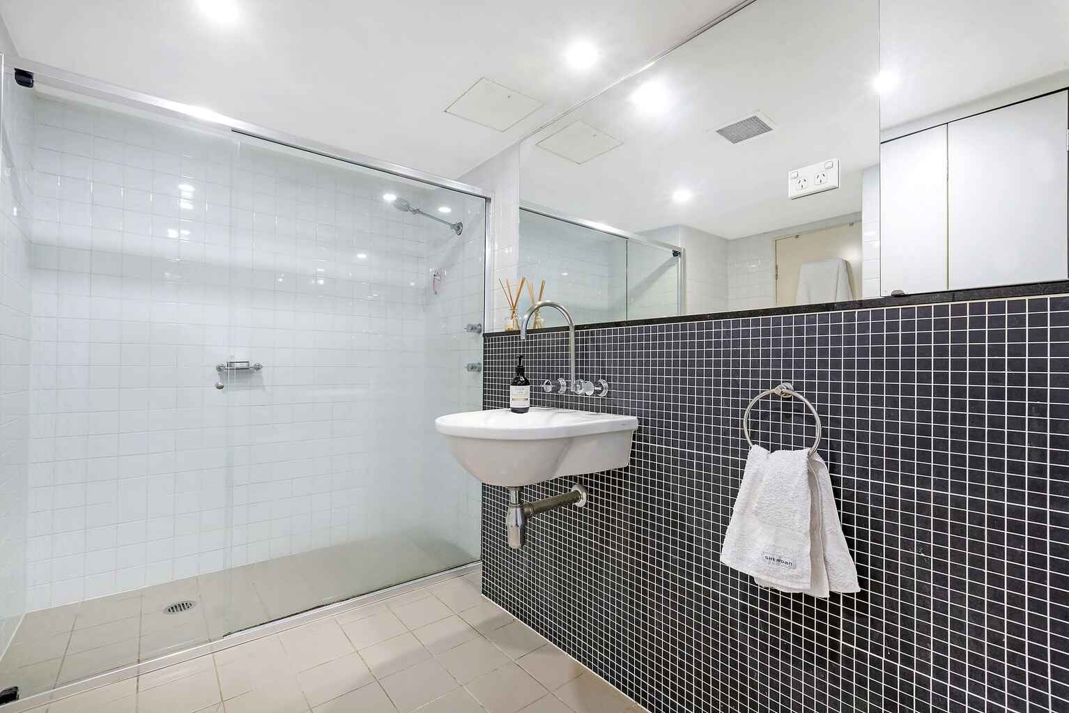 424/357 Glenmore Road Paddington