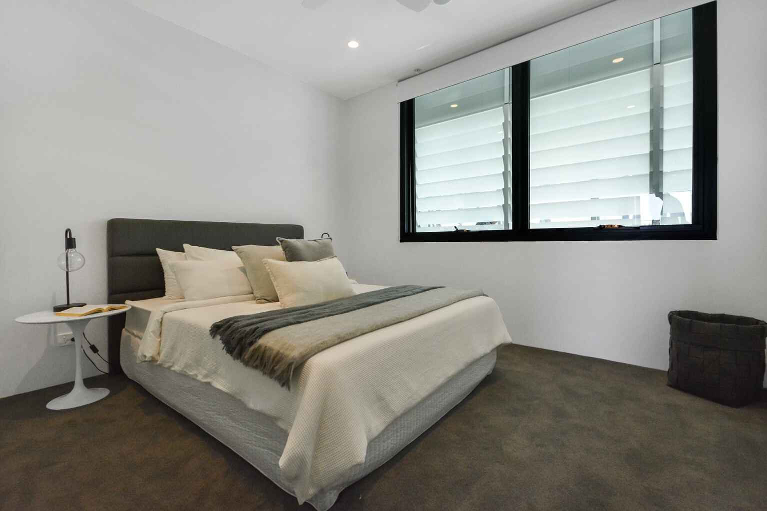 1103/32-42 Spring Street Bondi Junction