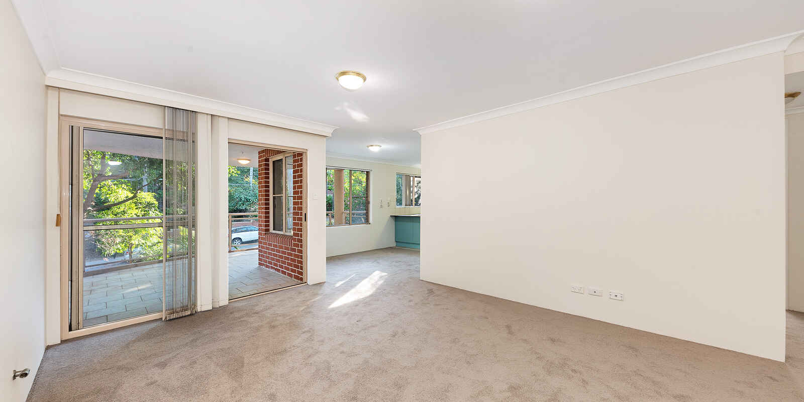 10/99 Hampden Rd Artarmon