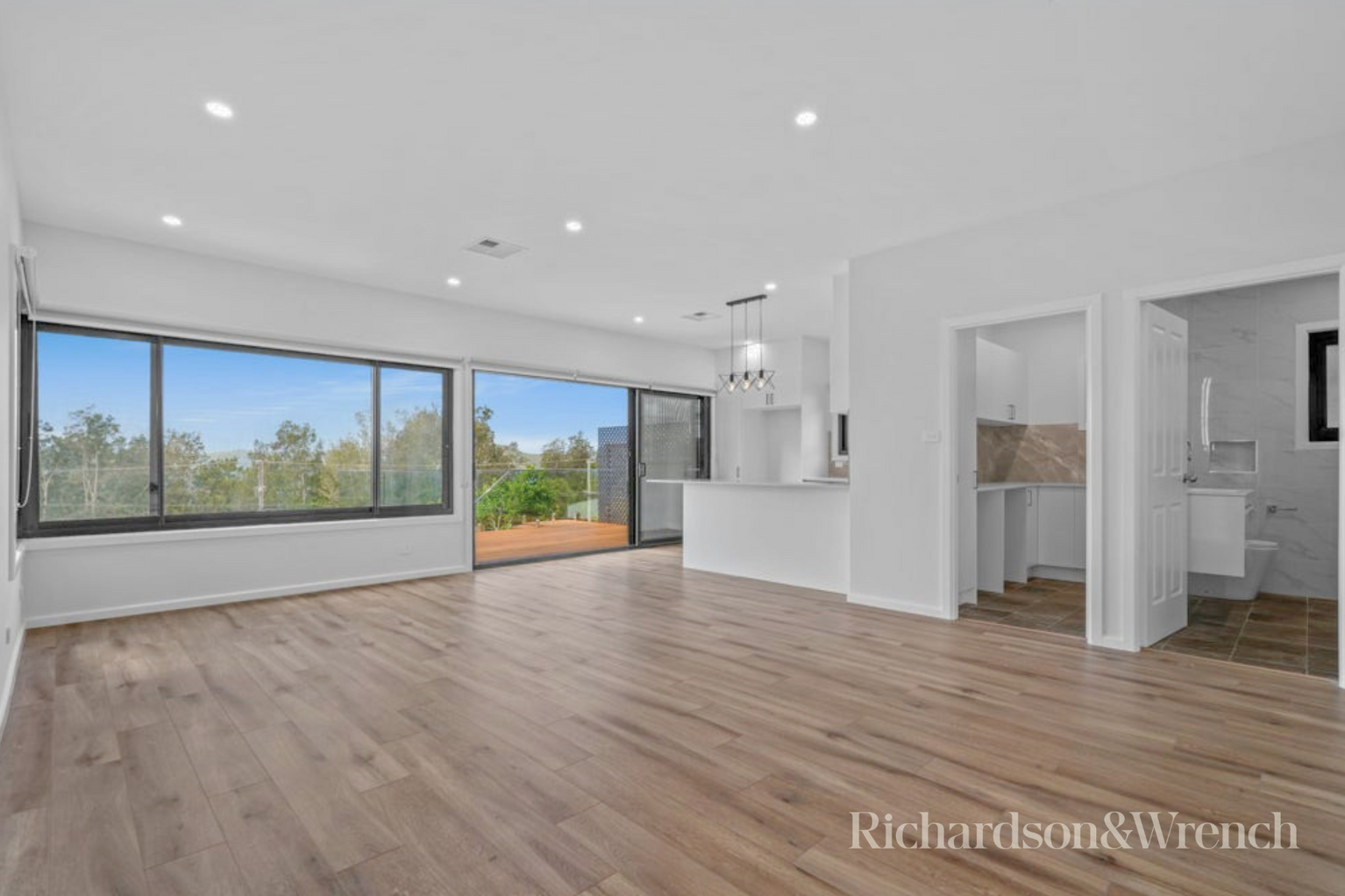 7 Thomas Street Tascott