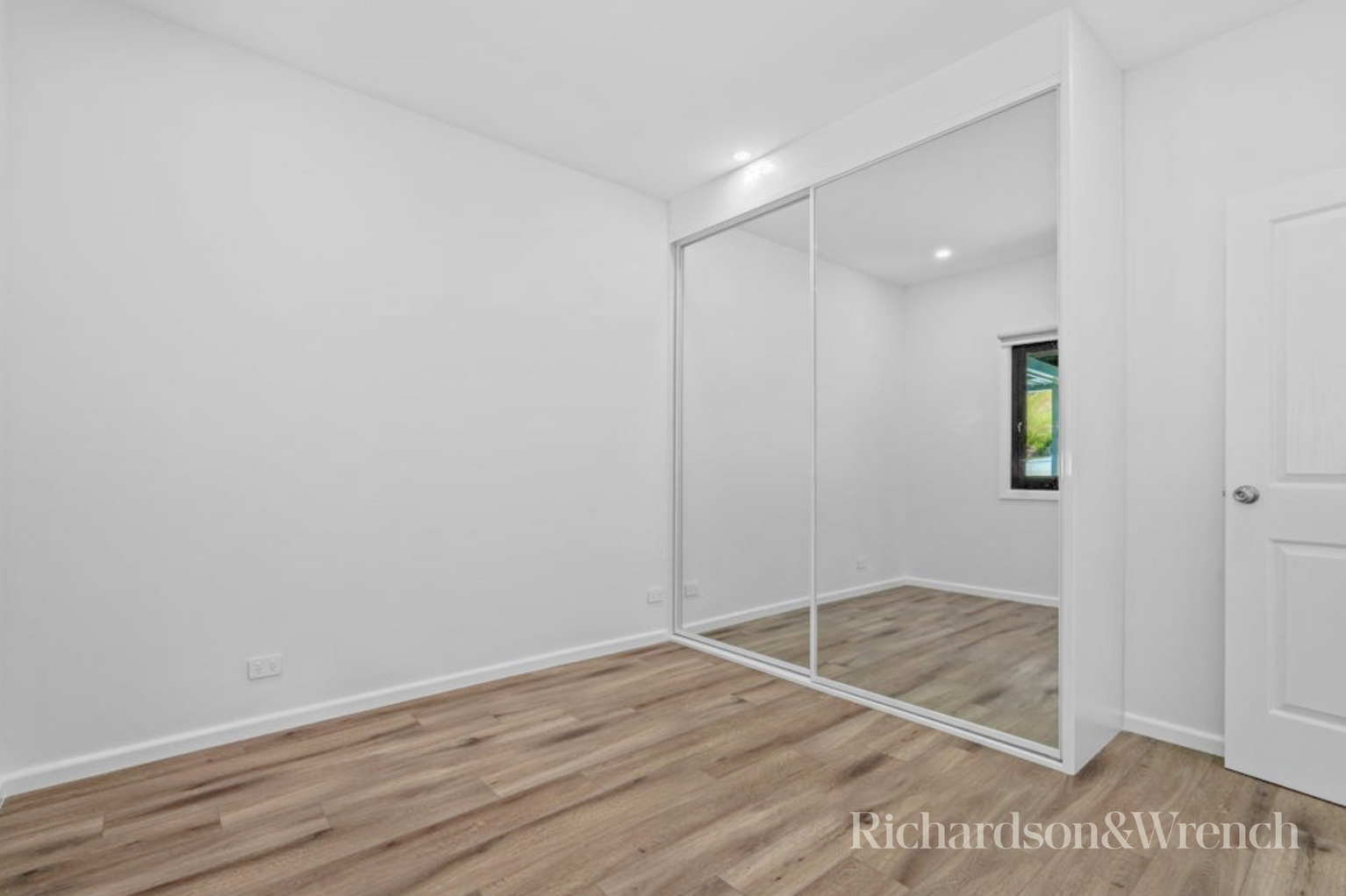 7 Thomas Street Tascott