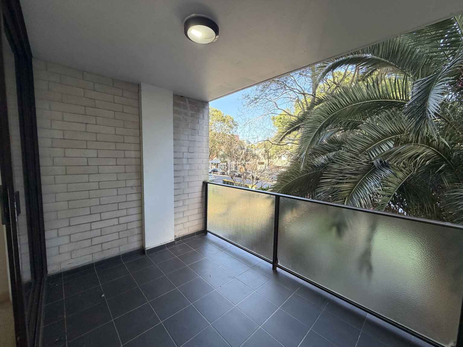 6/17 Everton Road Strathfield