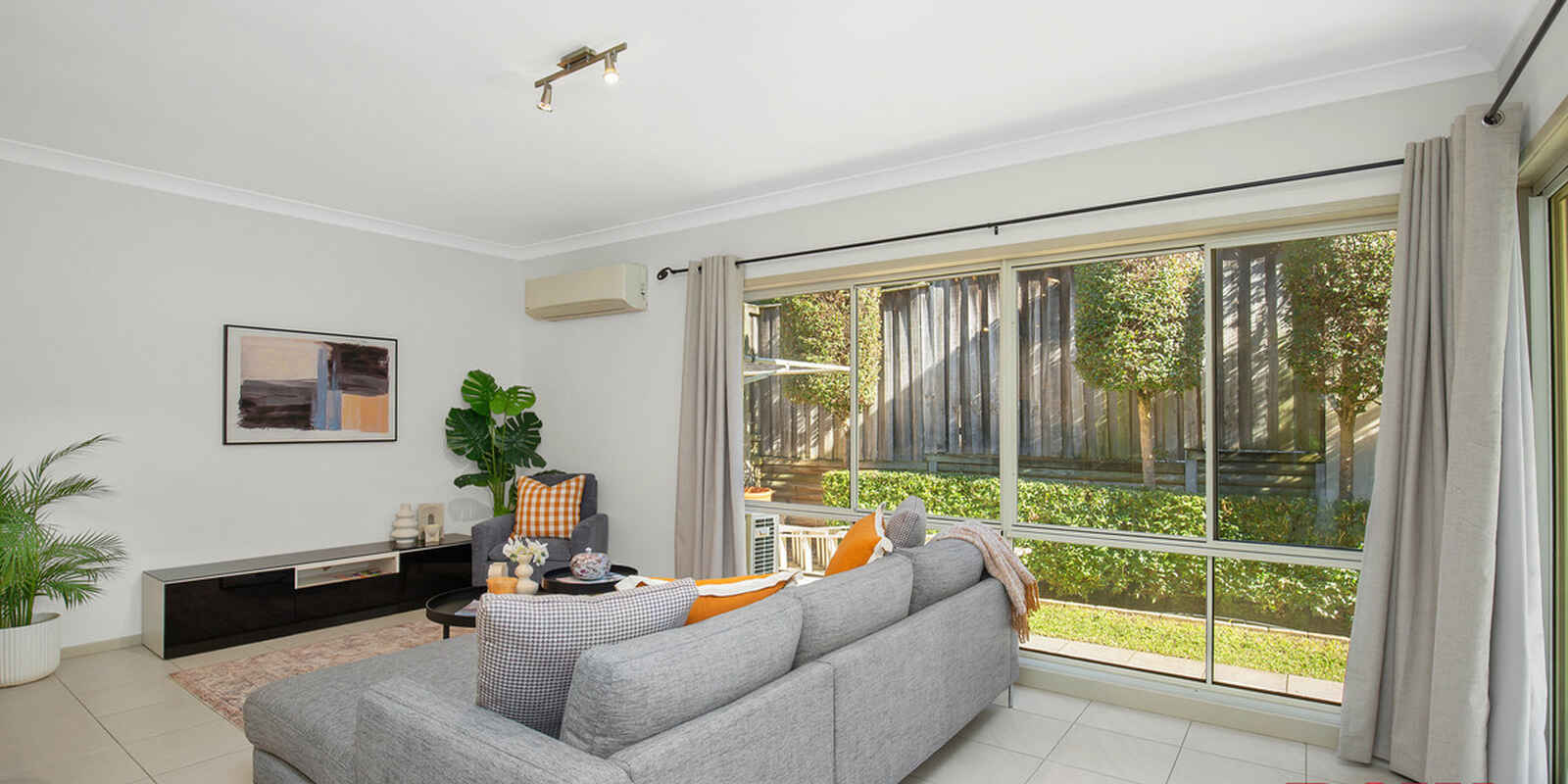 24 Seaford Circuit Kellyville Ridge 24 Seaford Circuit Kellyville Ridge