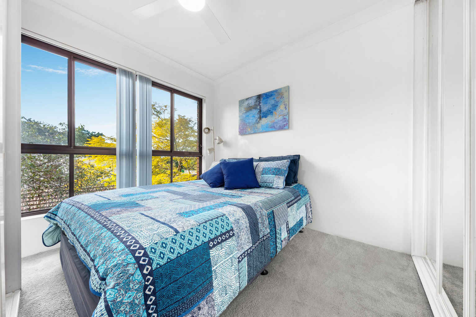 9/10 Brook Street Crows Nest