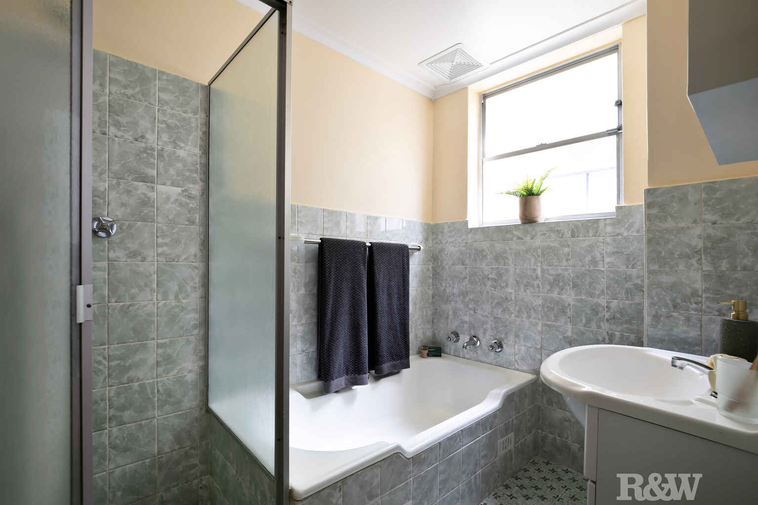 2/203 Birrell Street Waverley 2/203 Birrell Street Waverley