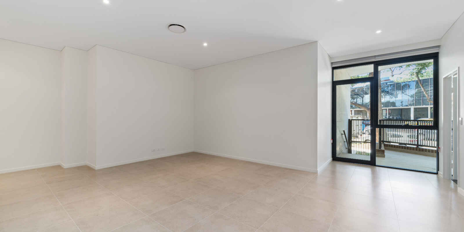 G11/10-20 McEvoy Street Waterloo
