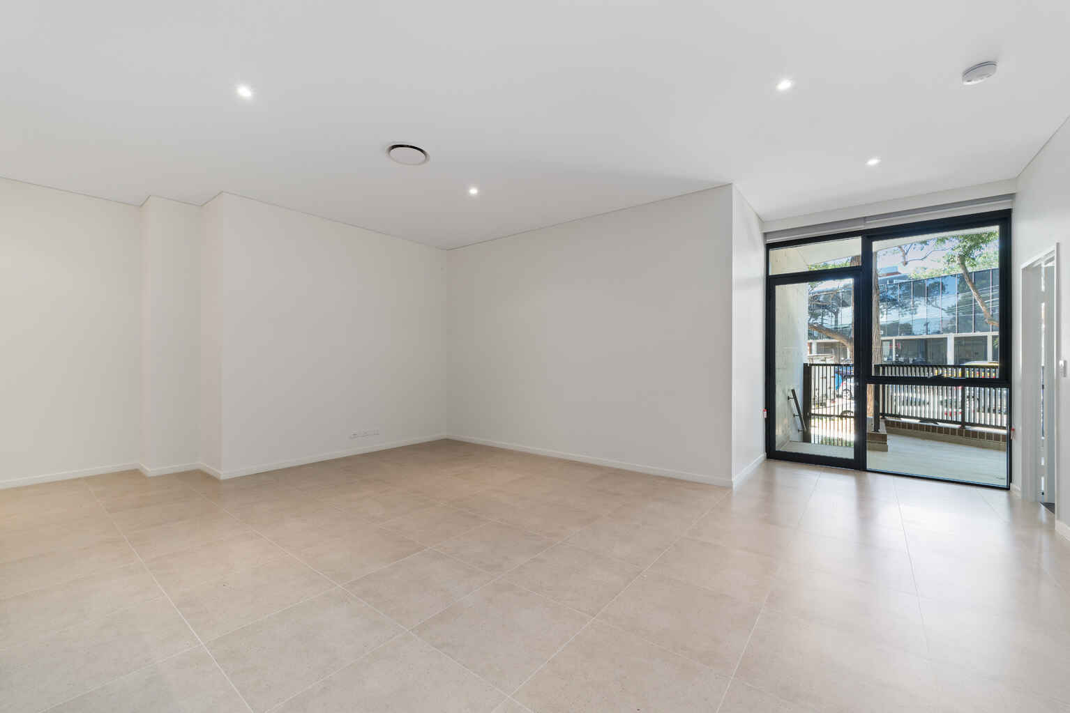 G11/10-20 McEvoy Street Waterloo