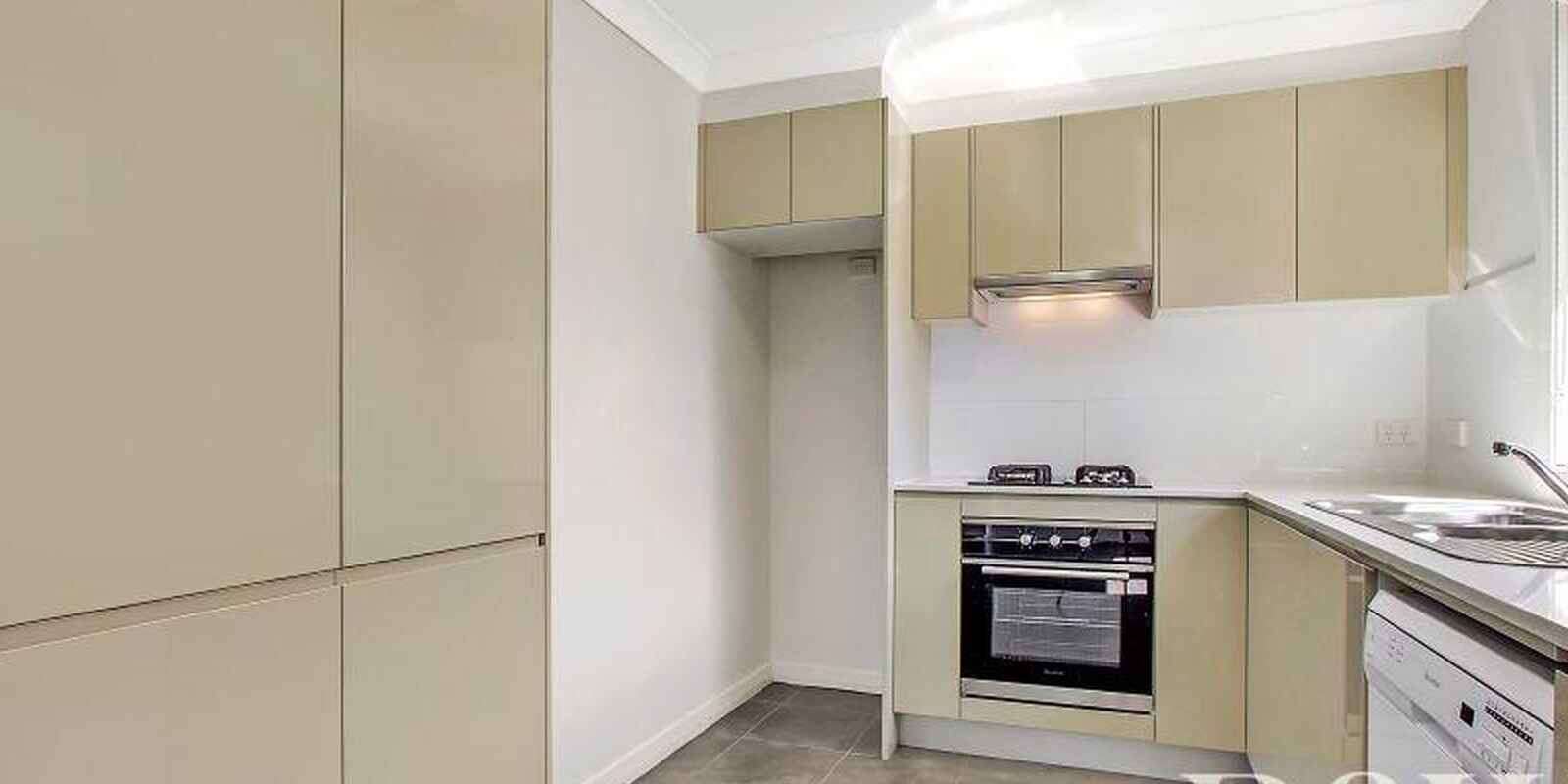 6A Bowerbird Crescent St Clair