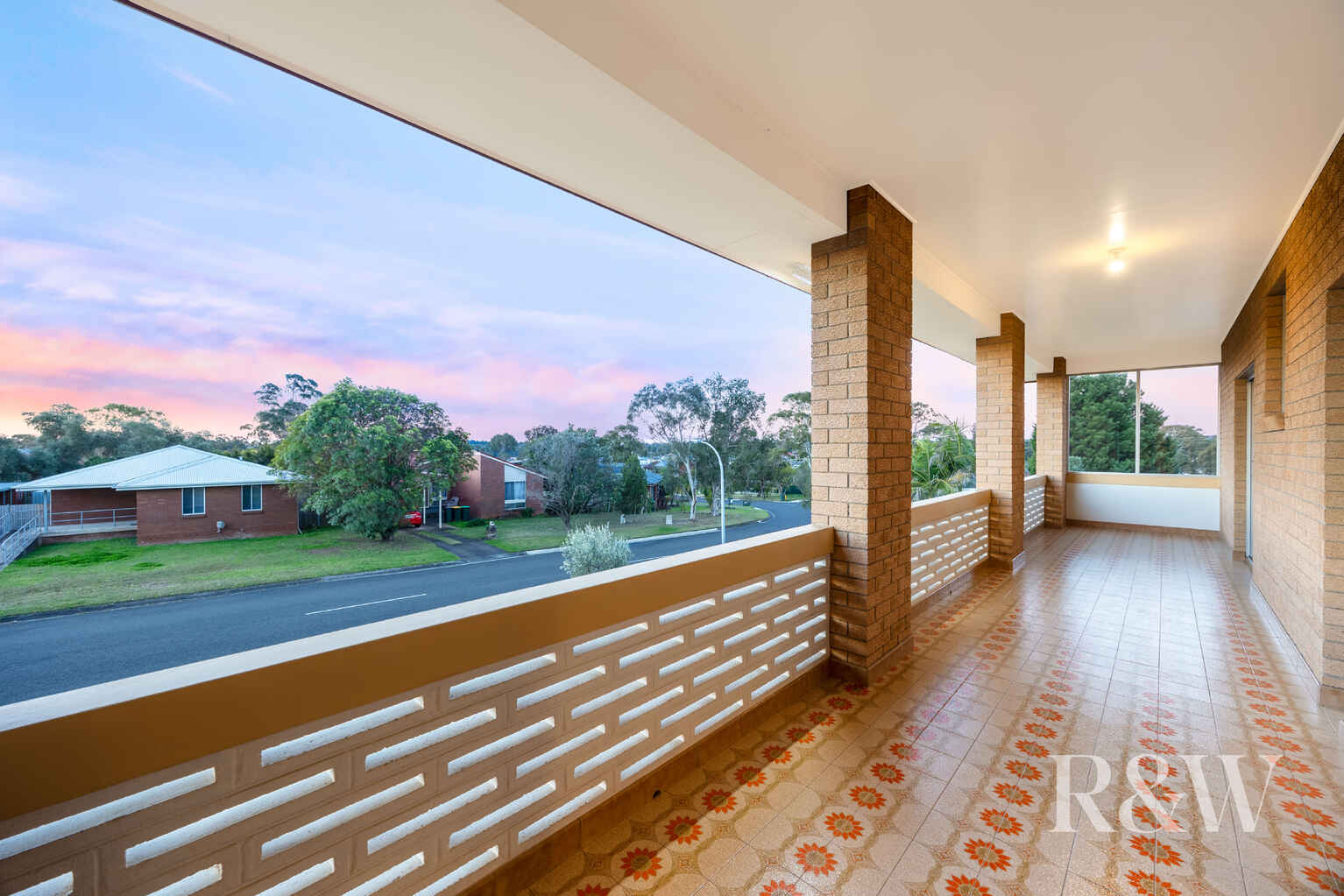 35 AKUNA AVENUE Bradbury