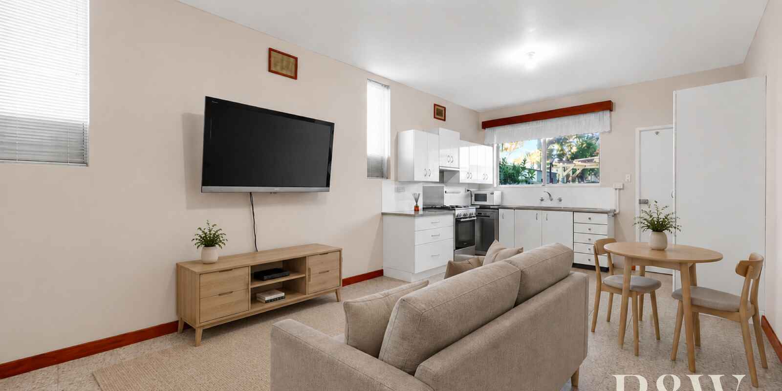 35 AKUNA AVENUE Bradbury