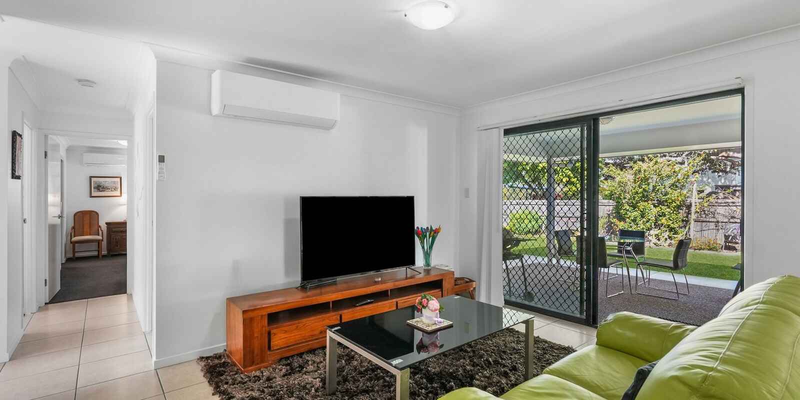 16 Lotus Avenue Bellmere 16 Lotus Avenue Bellmere