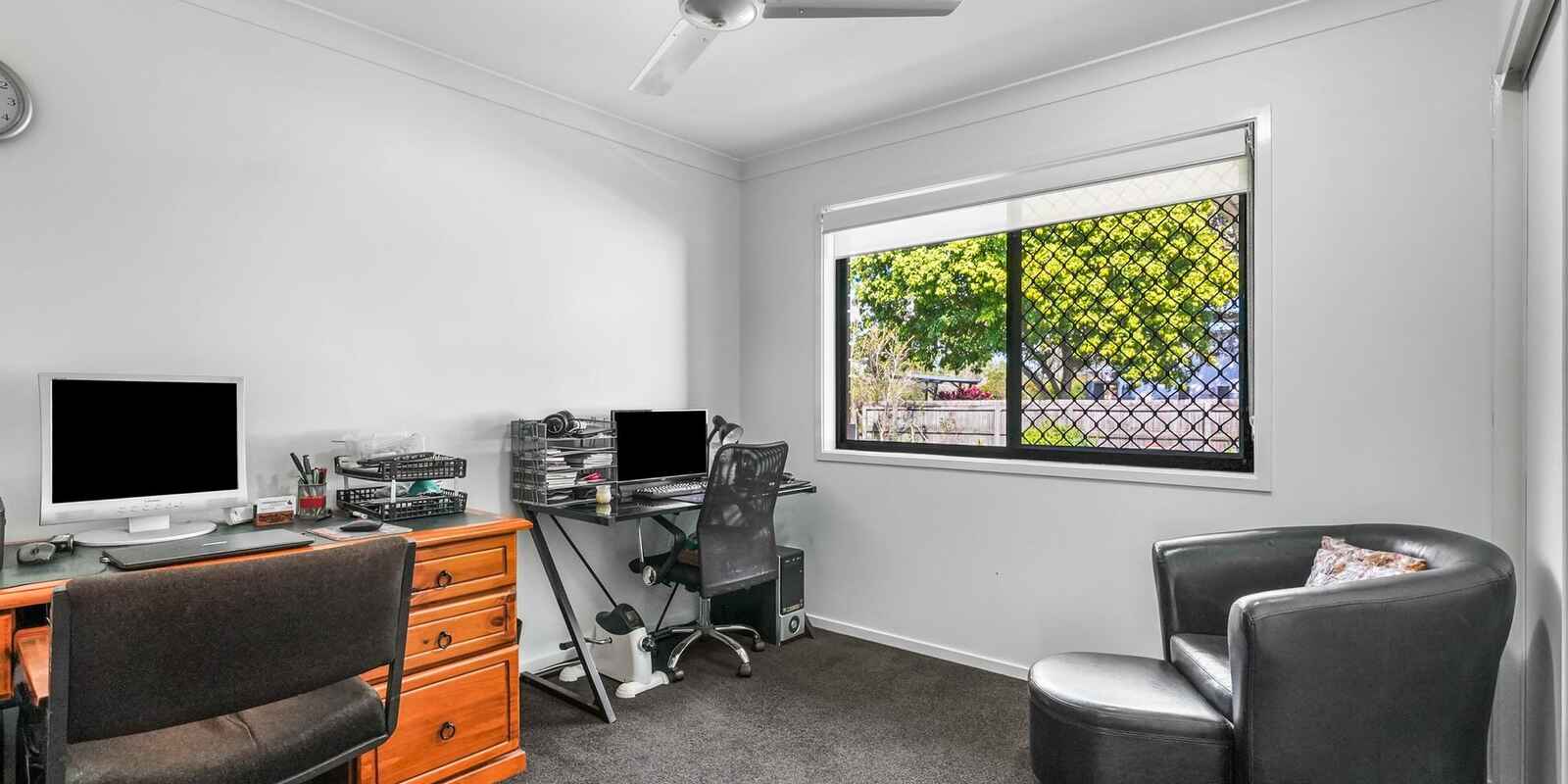 16 Lotus Avenue Bellmere 16 Lotus Avenue Bellmere