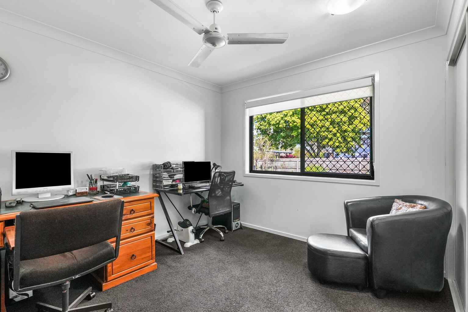 16 Lotus Avenue Bellmere 16 Lotus Avenue Bellmere