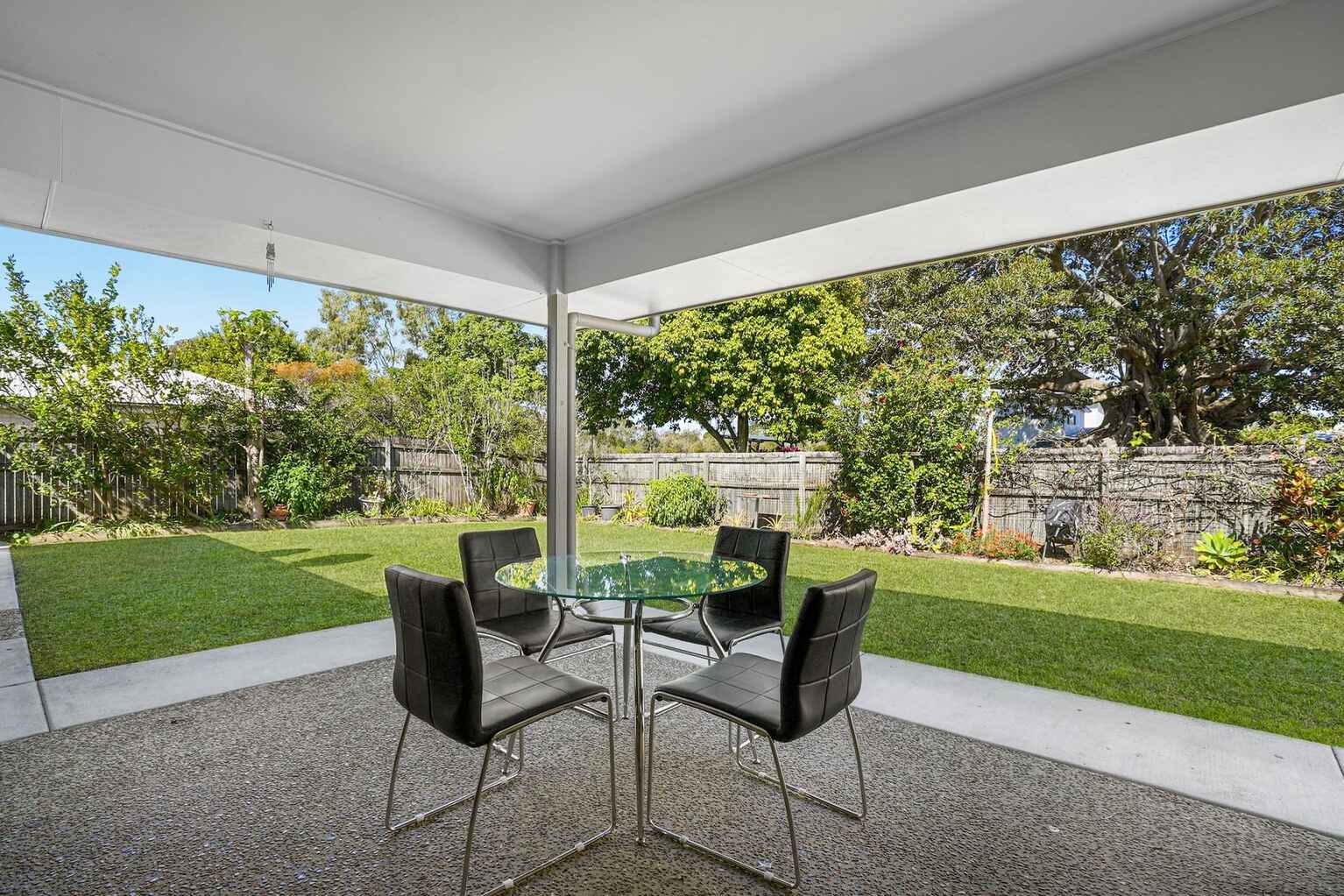 16 Lotus Avenue Bellmere 16 Lotus Avenue Bellmere
