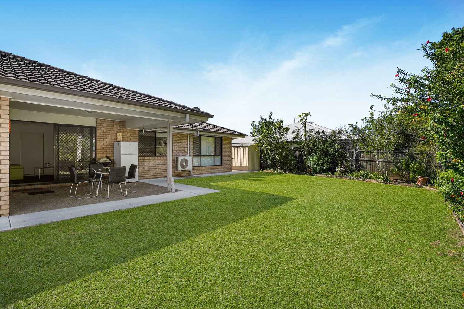 16 Lotus Avenue Bellmere 16 Lotus Avenue Bellmere