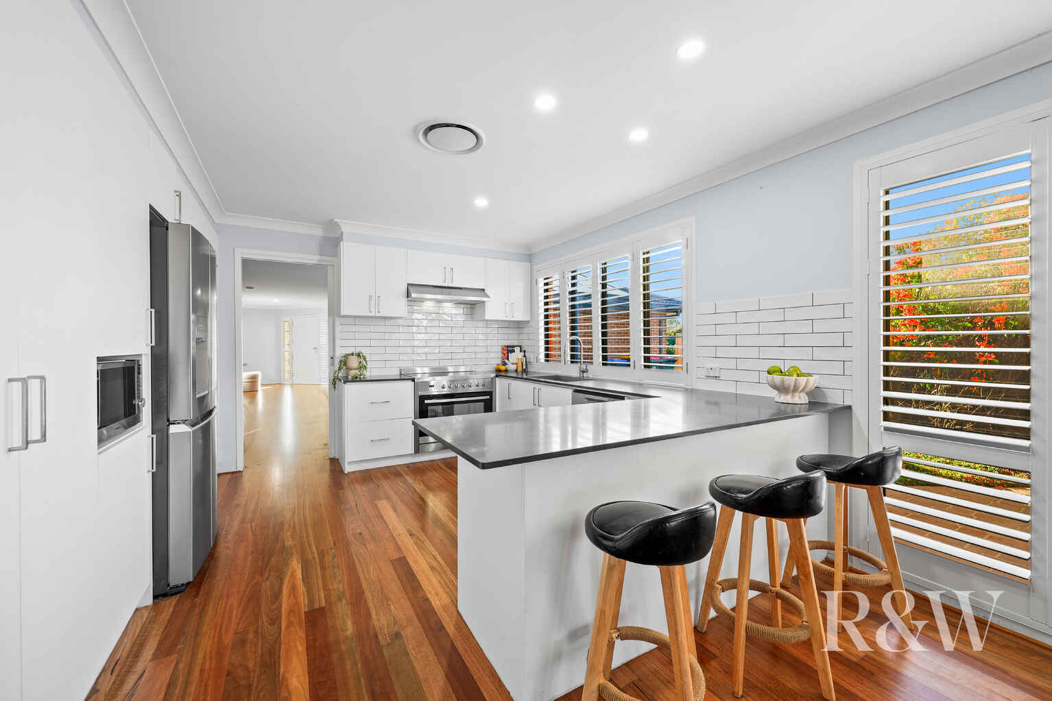 7 GEORGE CALEY PLACE Mount Annan 7 GEORGE CALEY PLACE Mount Annan