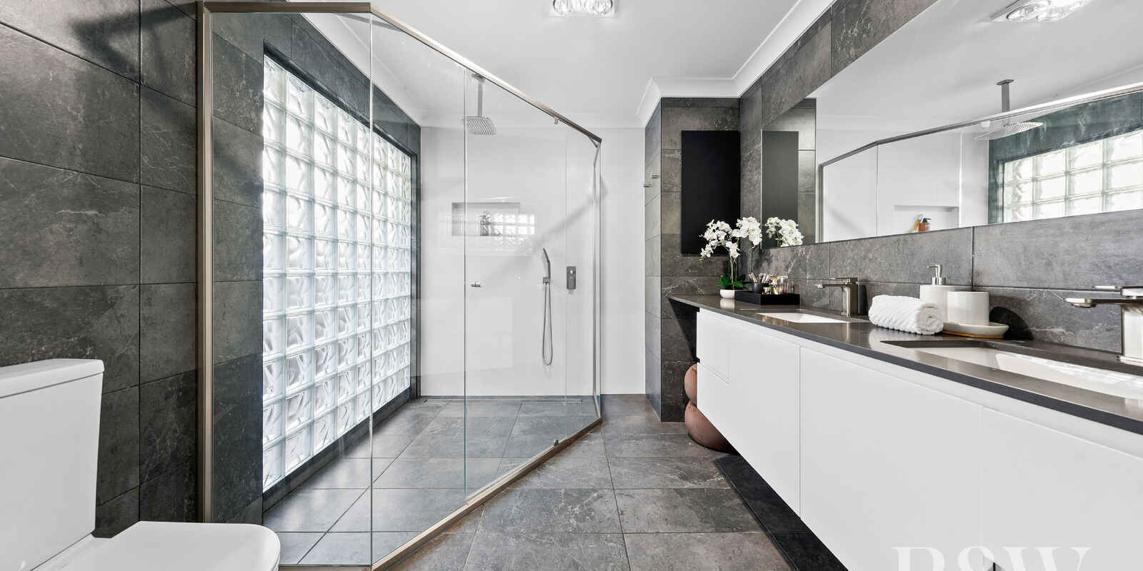 7 GEORGE CALEY PLACE Mount Annan 7 GEORGE CALEY PLACE Mount Annan