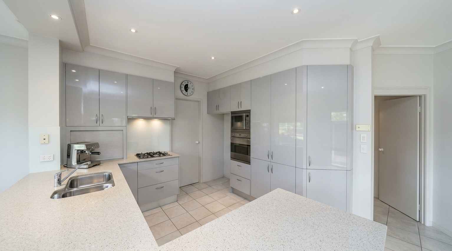 77 Badajoz Road North Ryde