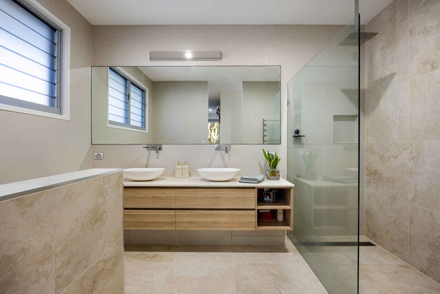 18 Belle Mare Avenue Yaroomba 18 Belle Mare Avenue Yaroomba