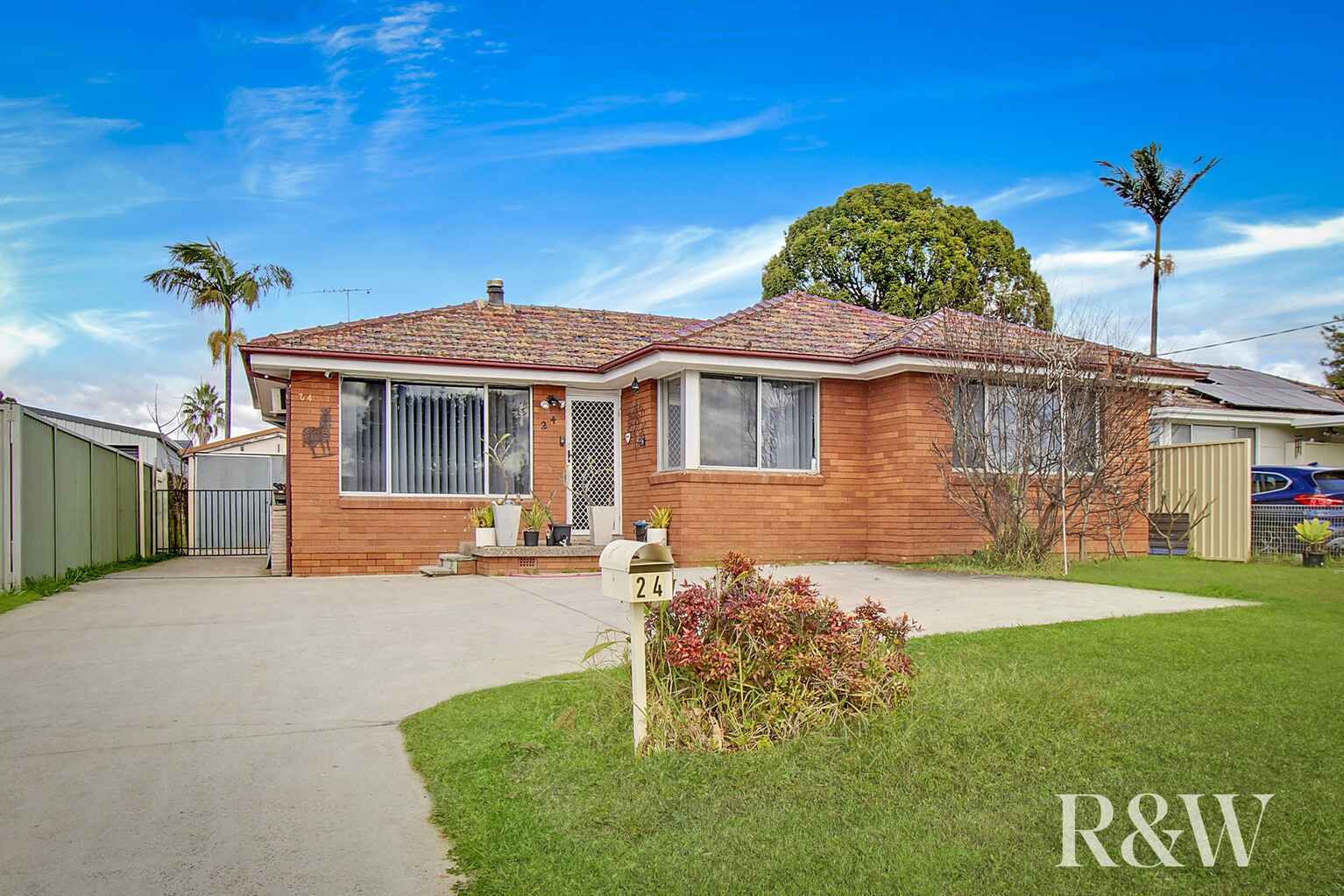 24 Woodview Road Oxley Park