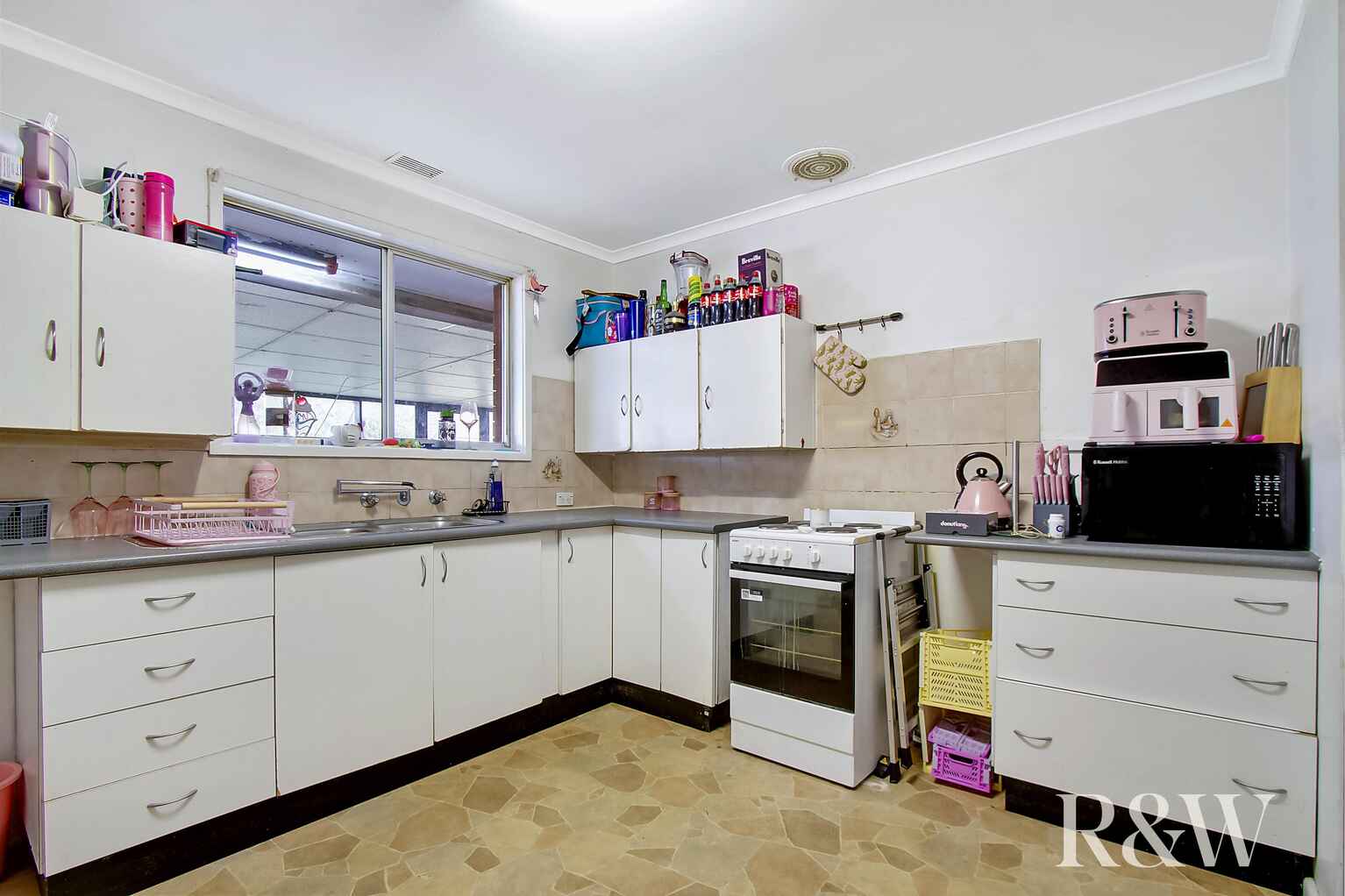 24 Woodview Road Oxley Park