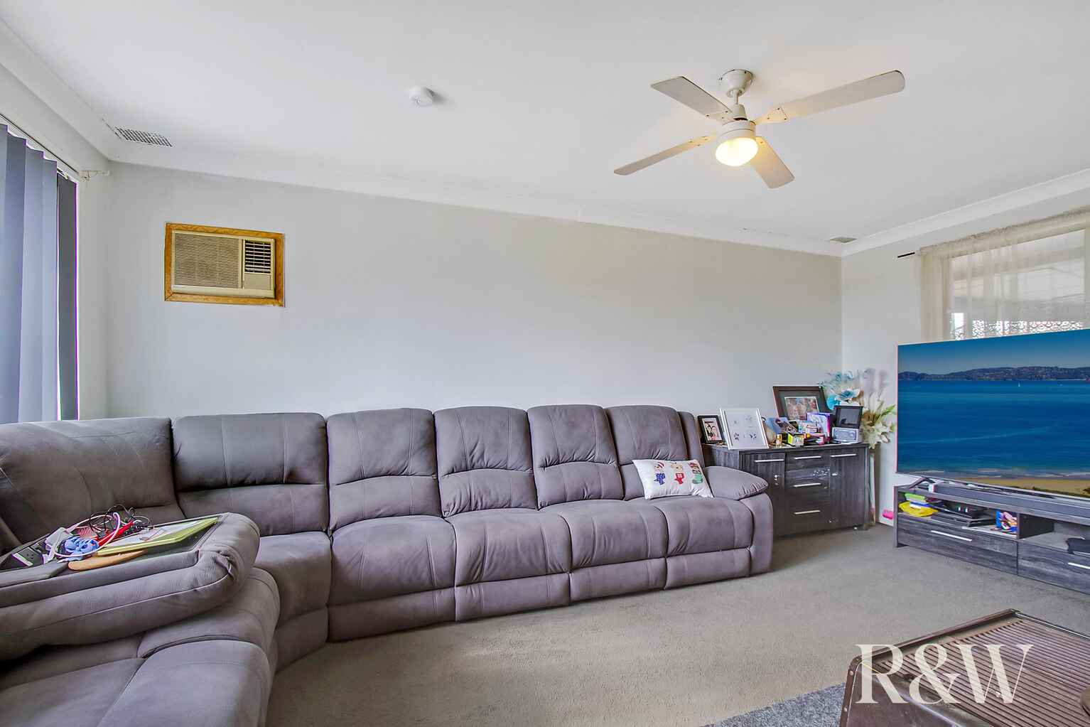 24 Woodview Road Oxley Park