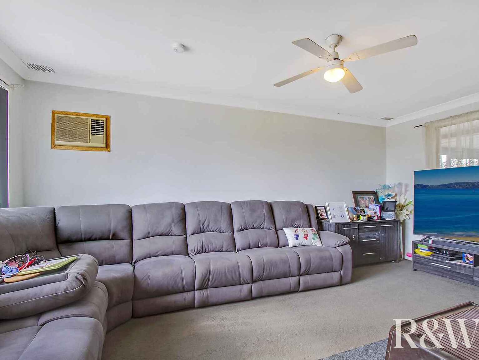 24 Woodview Road Oxley Park