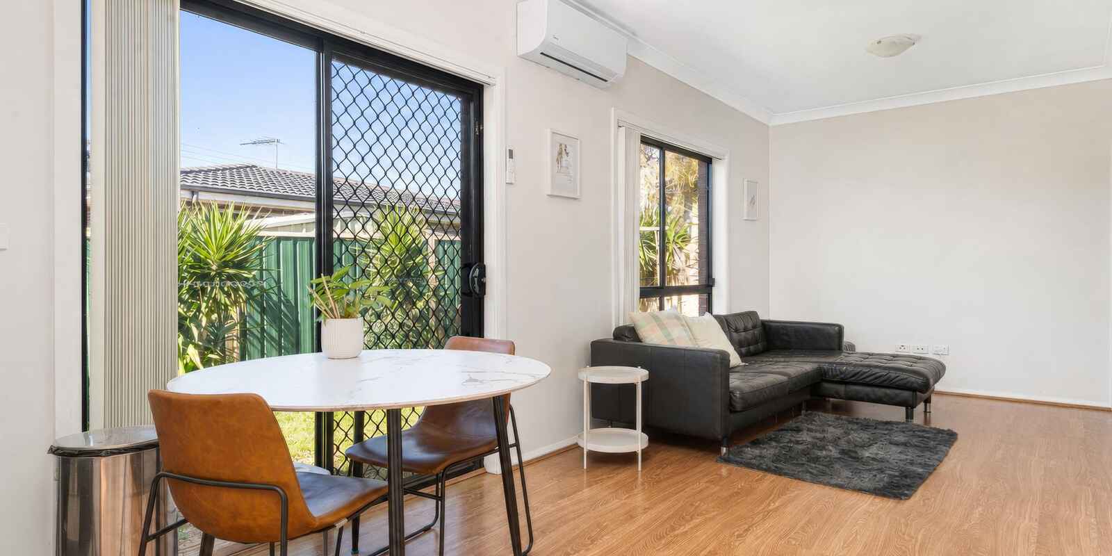 35 & 35A Dan Crescent Colyton