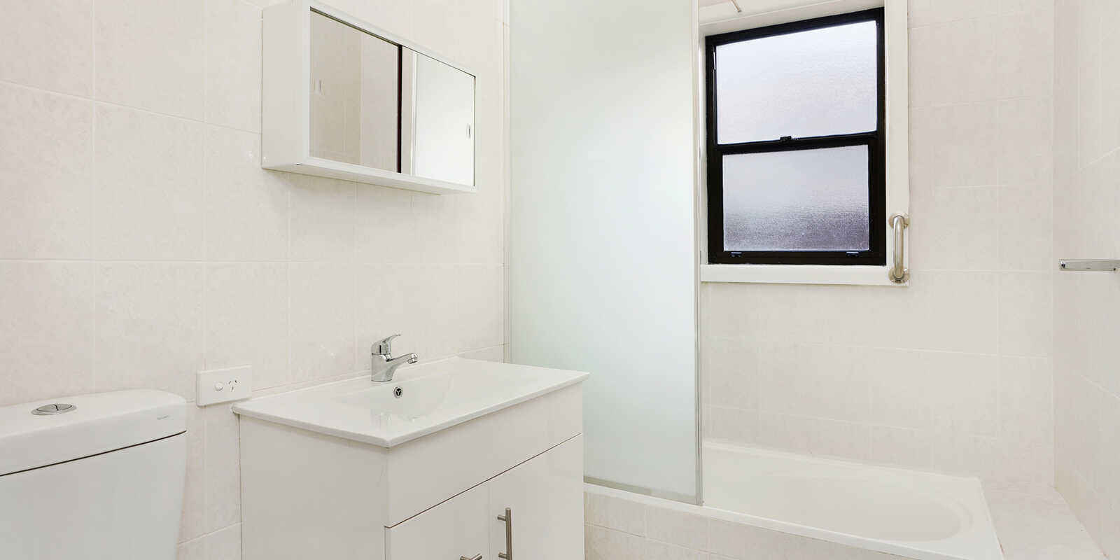 2/20 Crinan Street Hurlstone Park