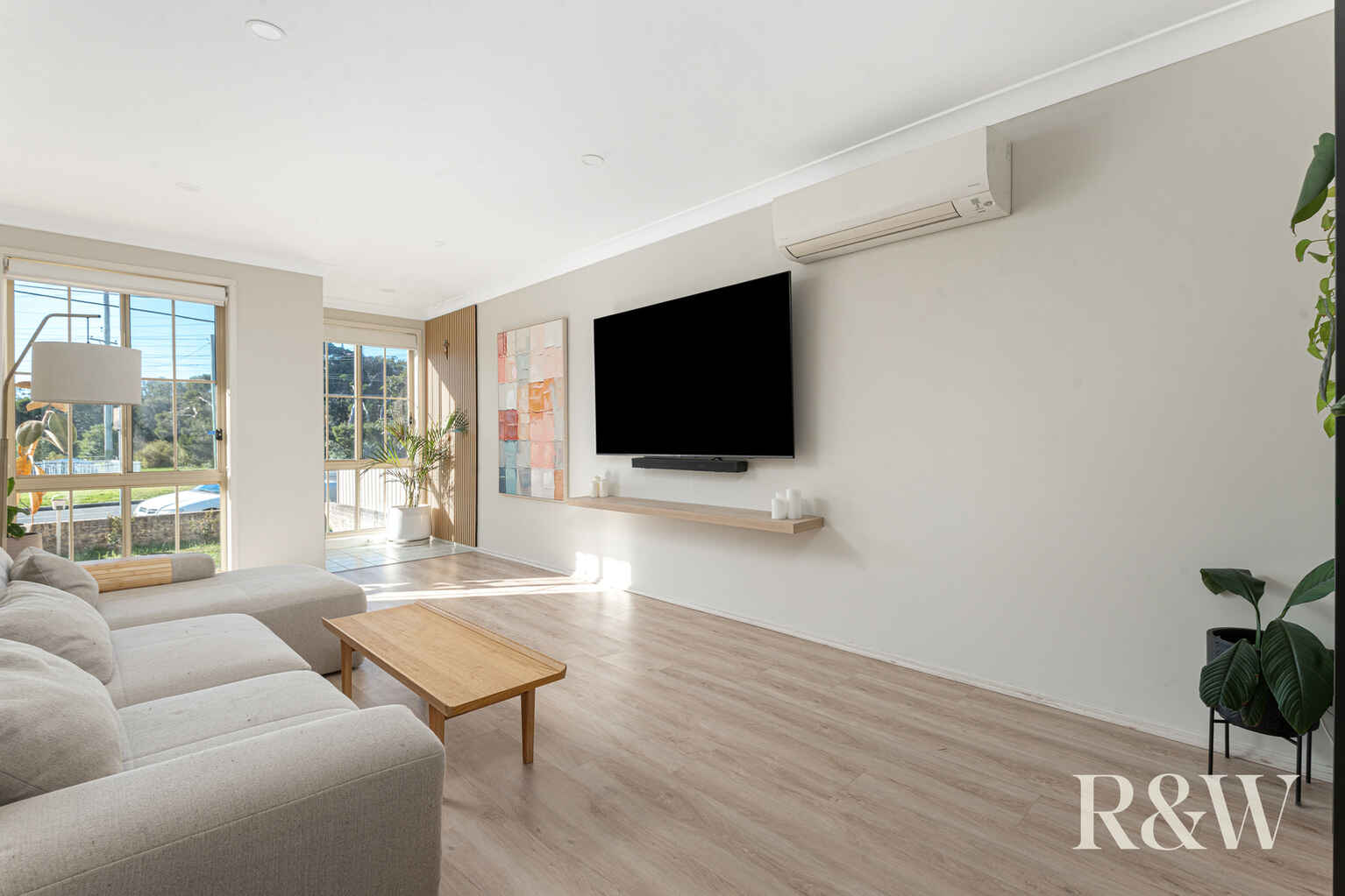1/6 Brisbane Street Oxley Park