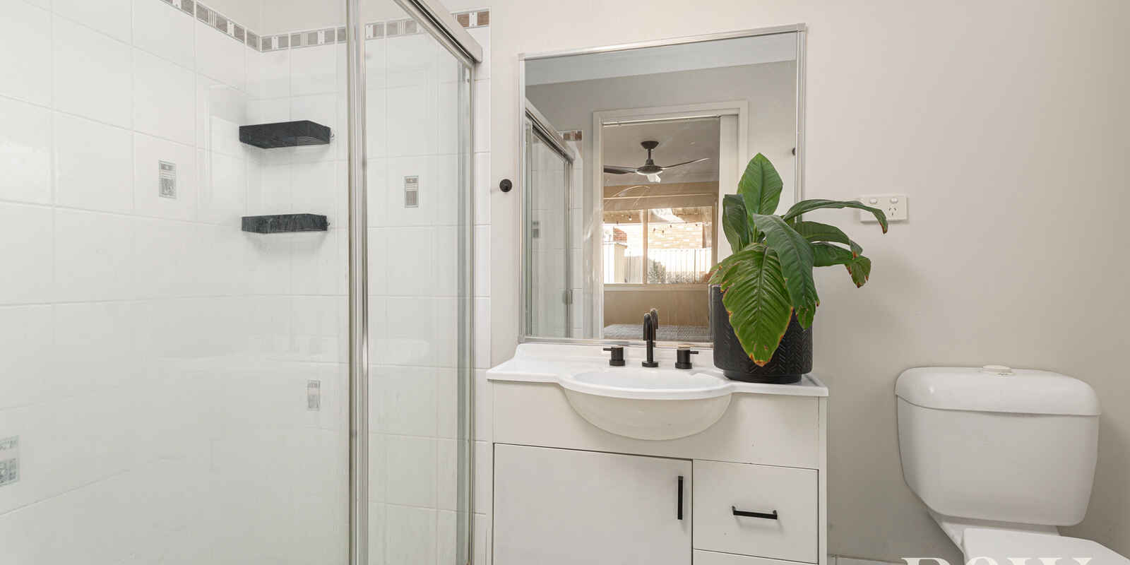 1/6 Brisbane Street Oxley Park