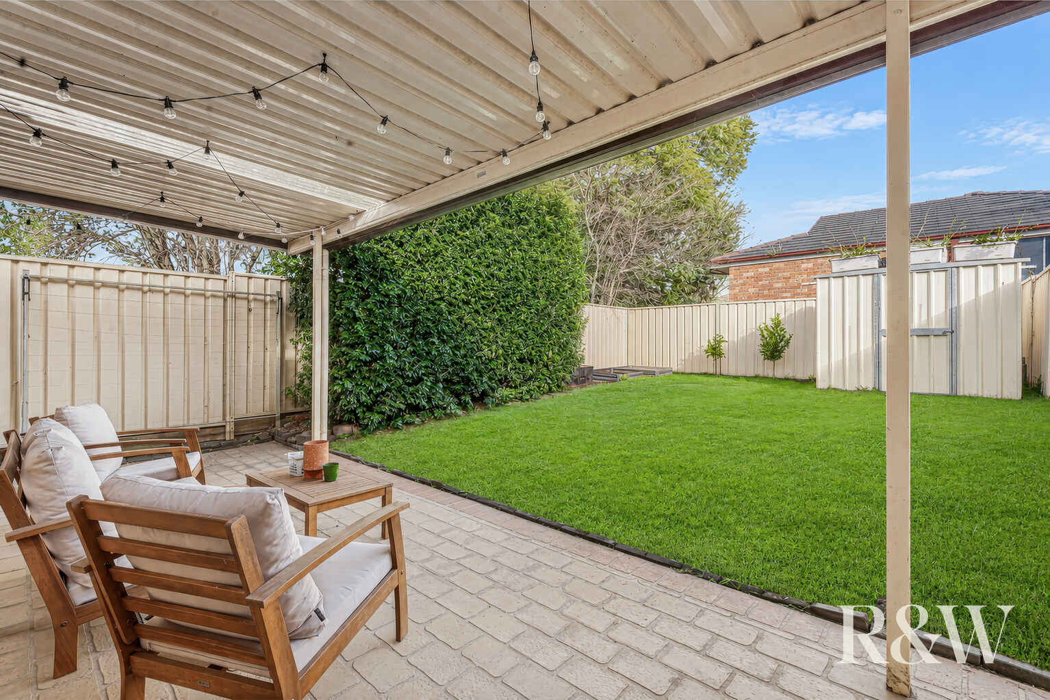 1/6 Brisbane Street Oxley Park