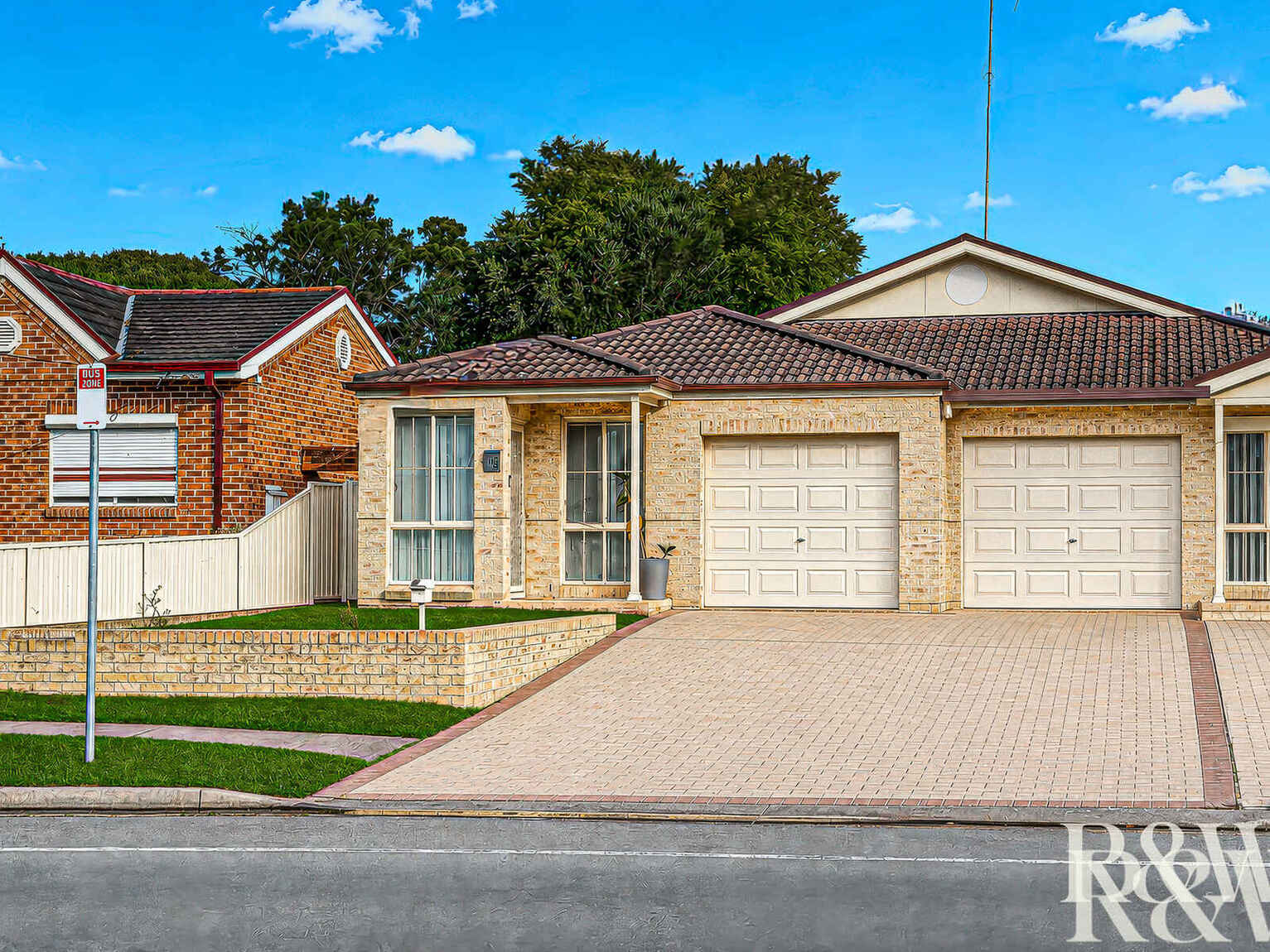 1/6 Brisbane Street Oxley Park