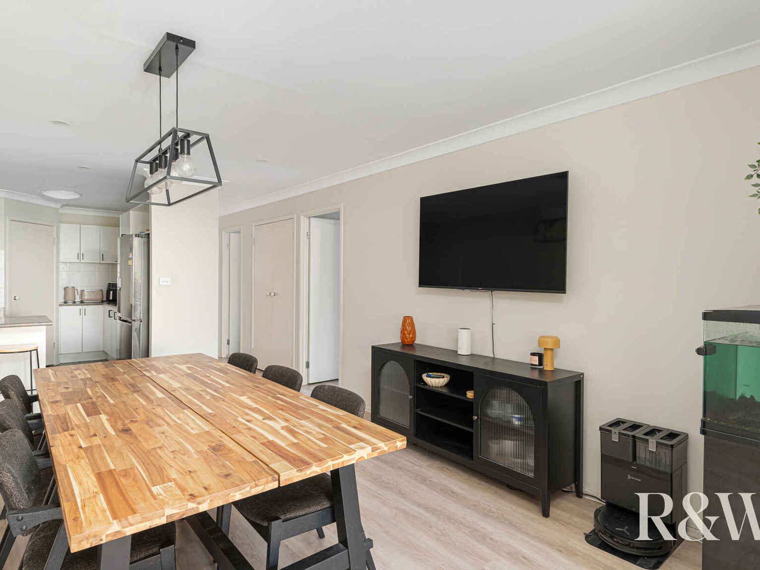 1/6 Brisbane Street Oxley Park