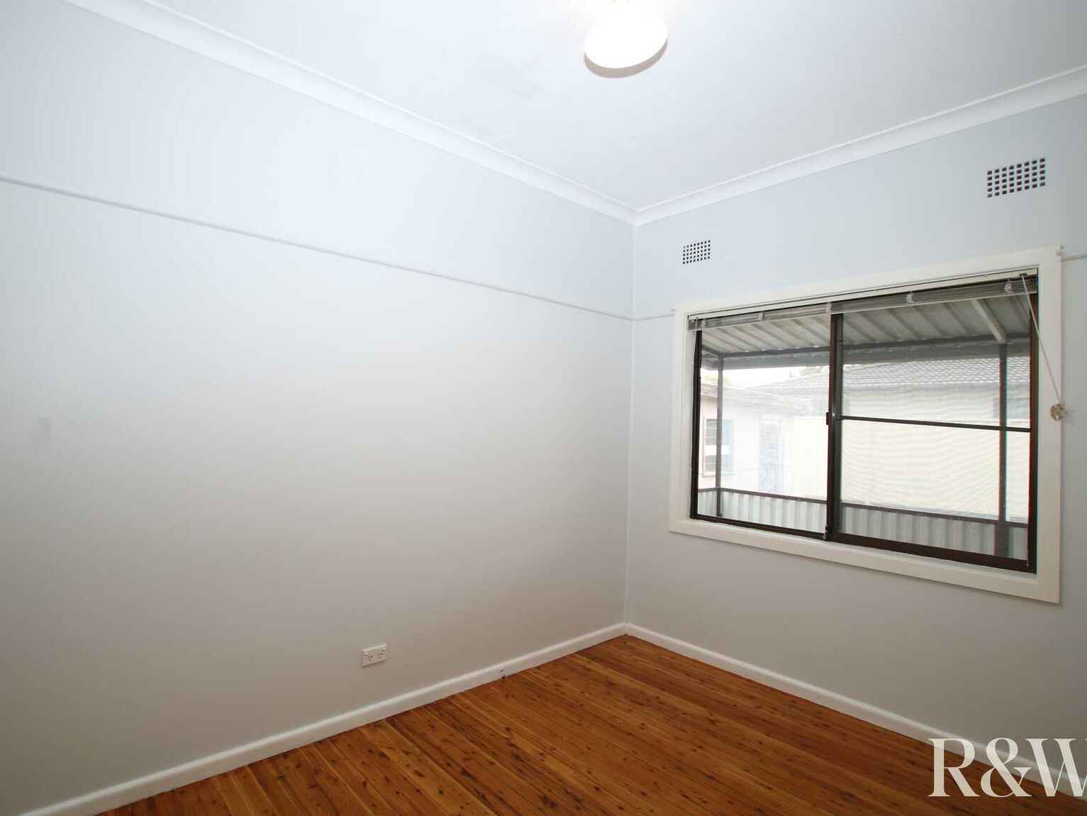37 Wycombe Street Doonside