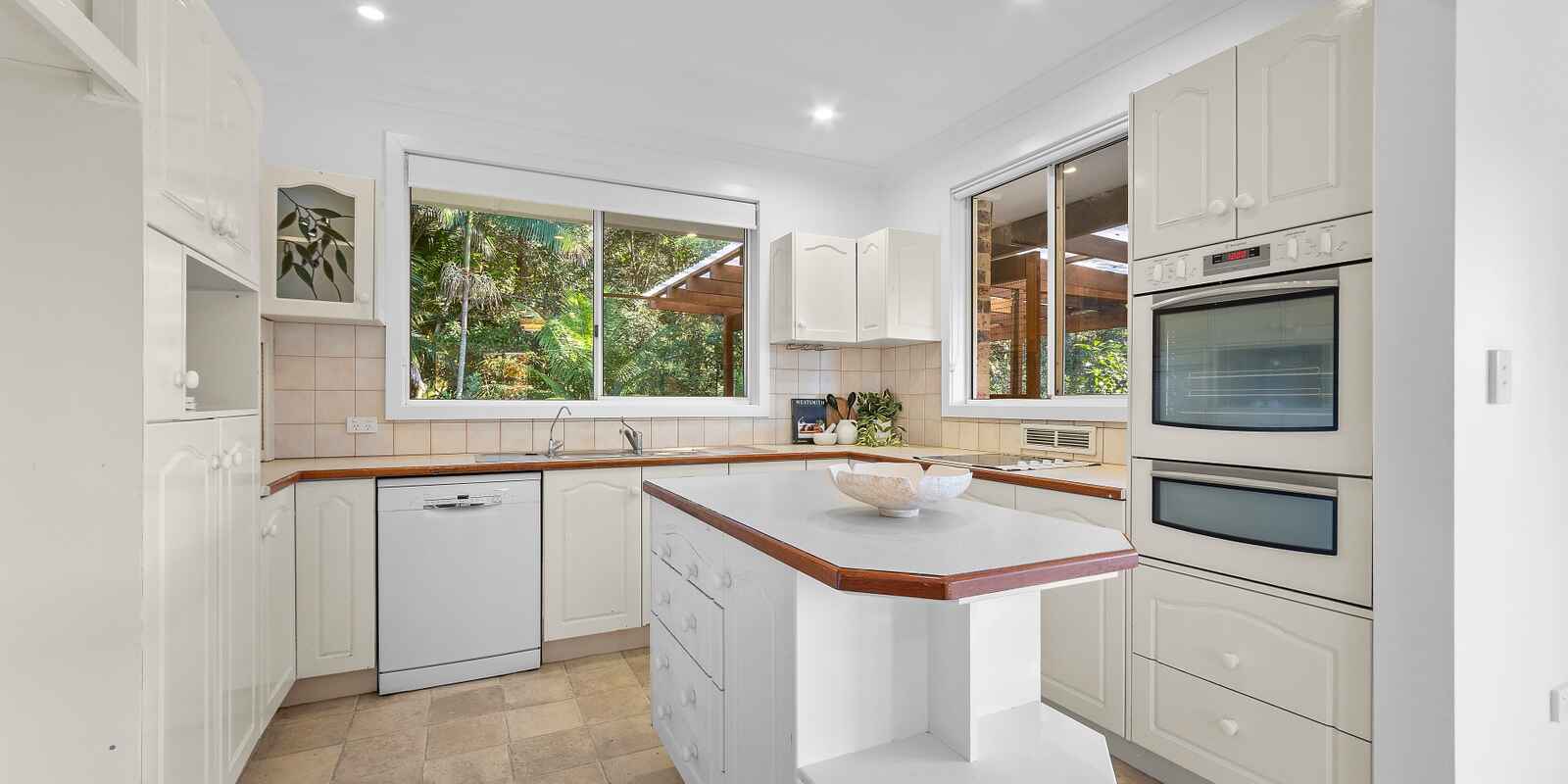 26 Homan Close Umina Beach 26 Homan Close Umina Beach