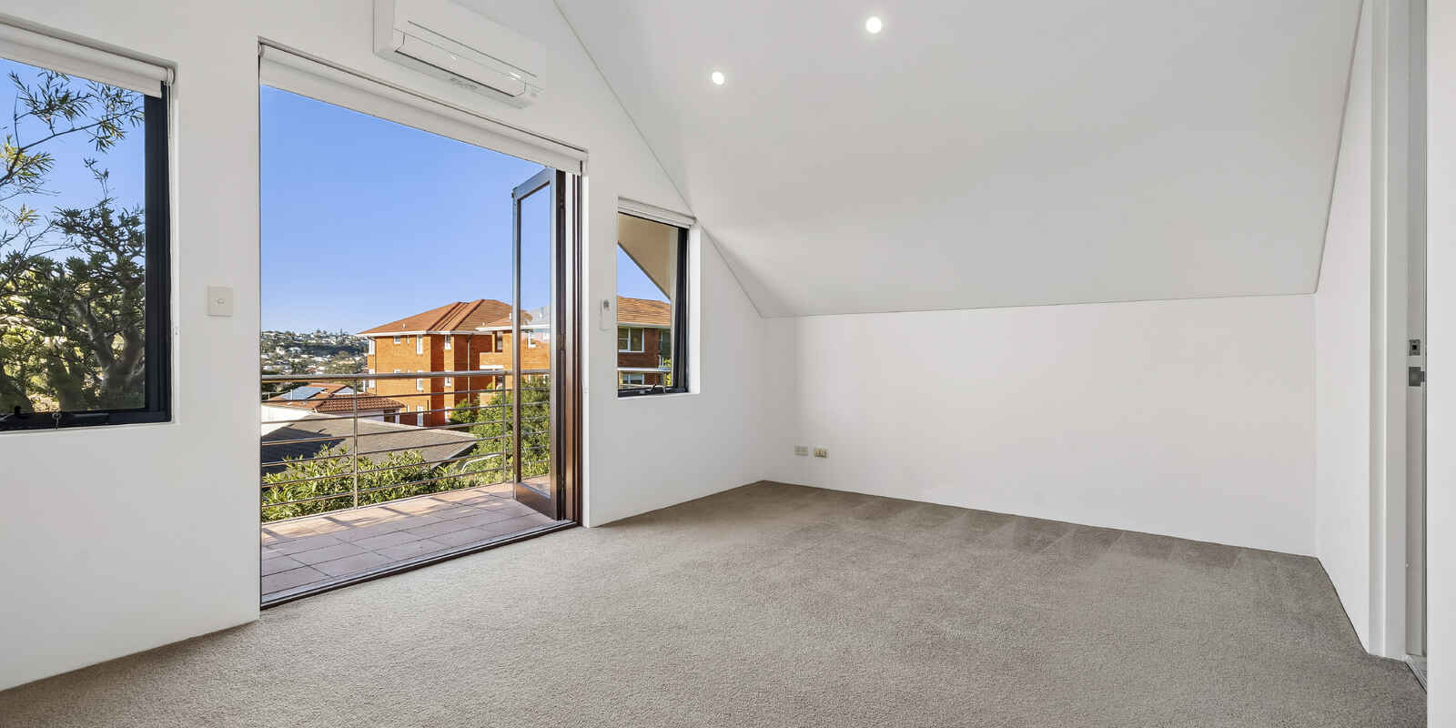 3/13 Roscoe Street Bondi Beach