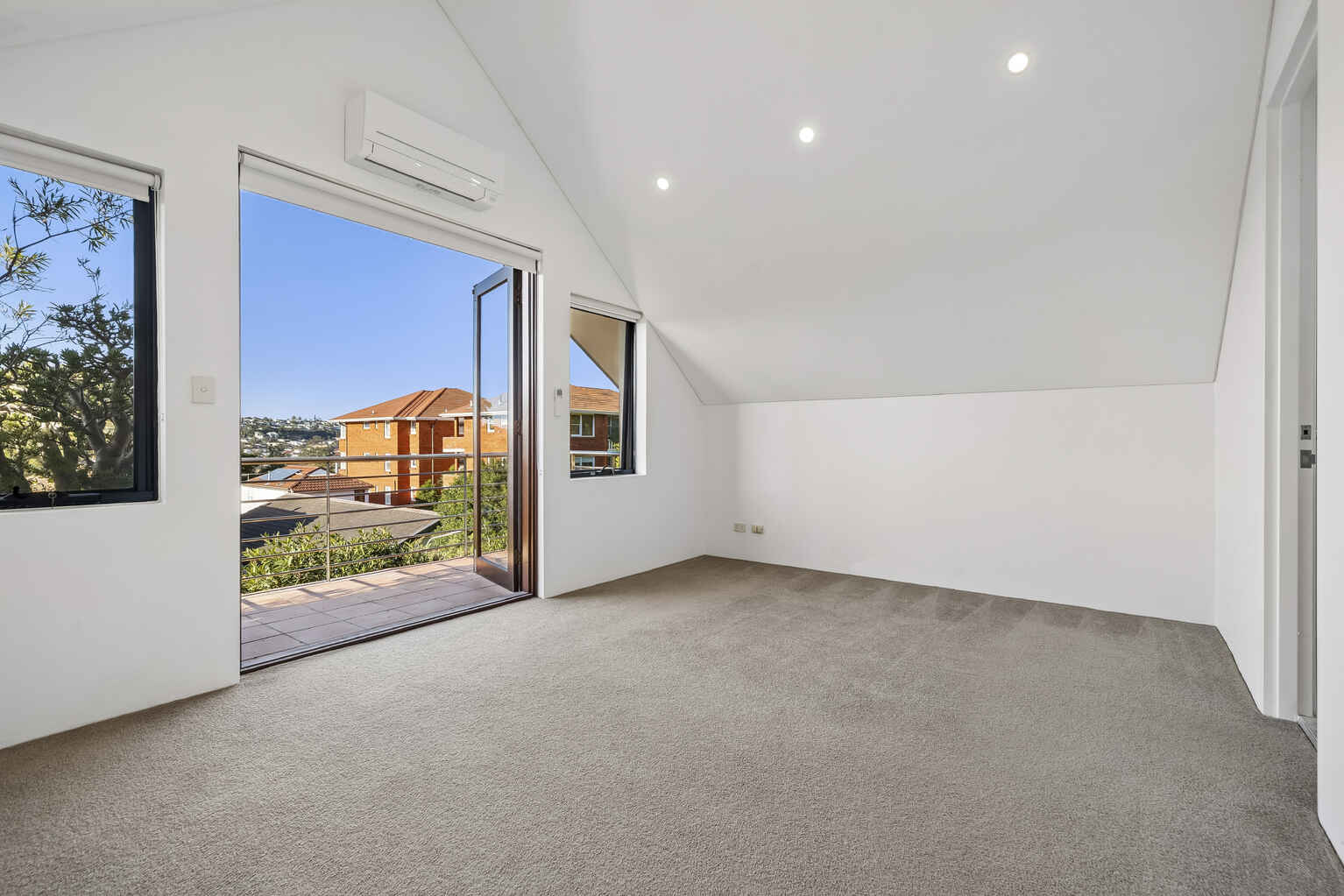 3/13 Roscoe Street Bondi Beach