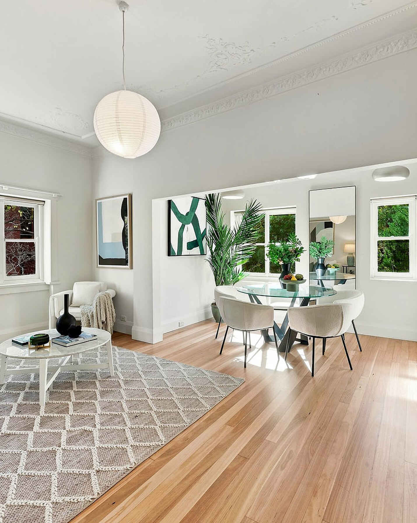 2/2a Challis Avenue, Potts Point - Image 1