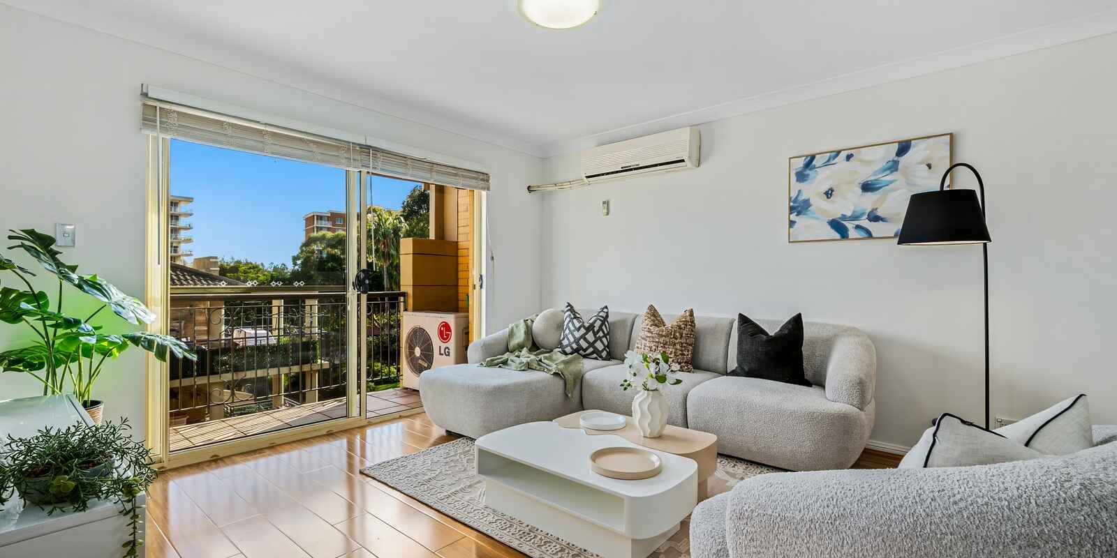5/1 Bradley Place Liberty Grove 5/1 Bradley Place Liberty Grove