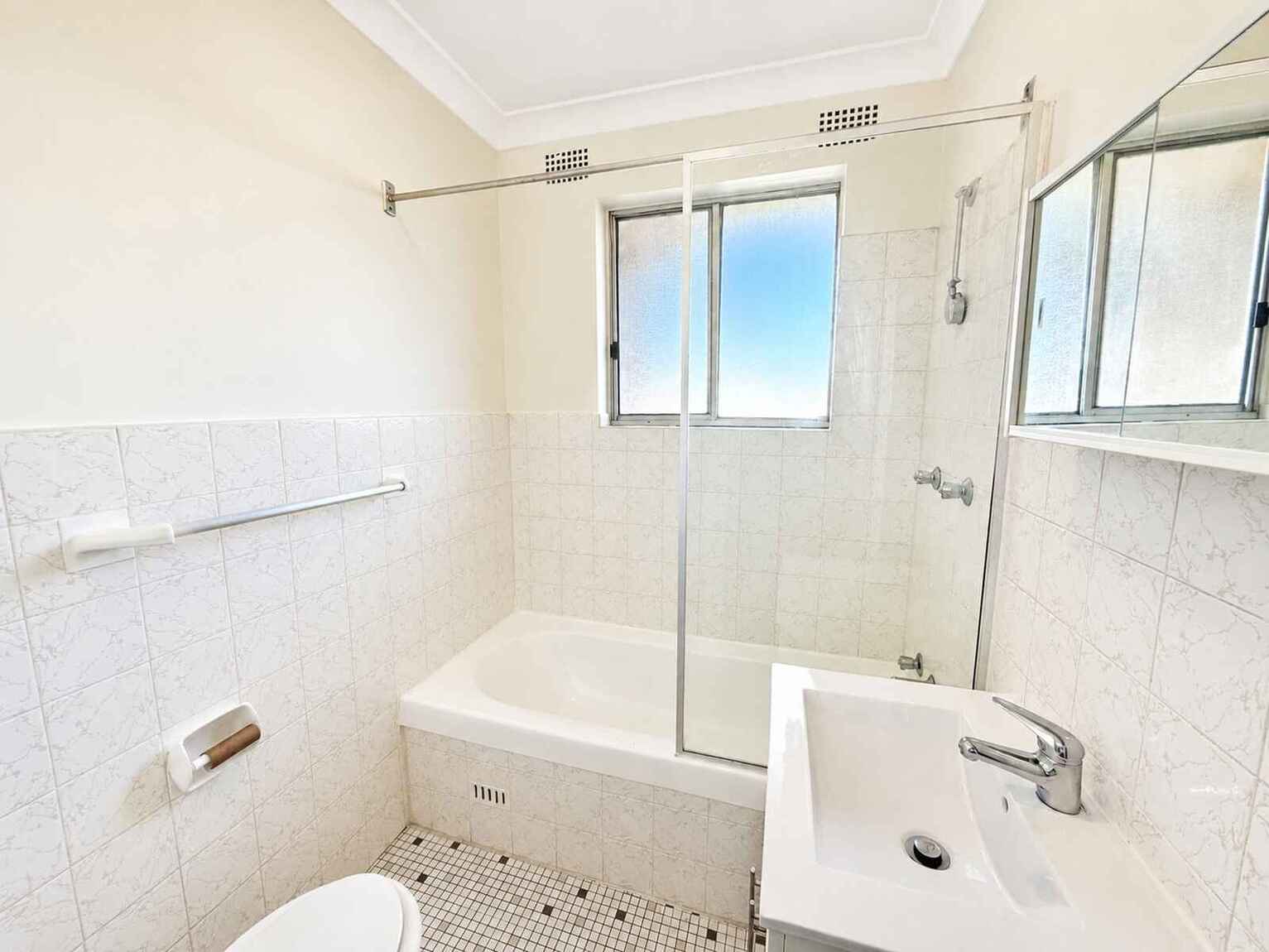 15/77 The Boulevarde Dulwich Hill