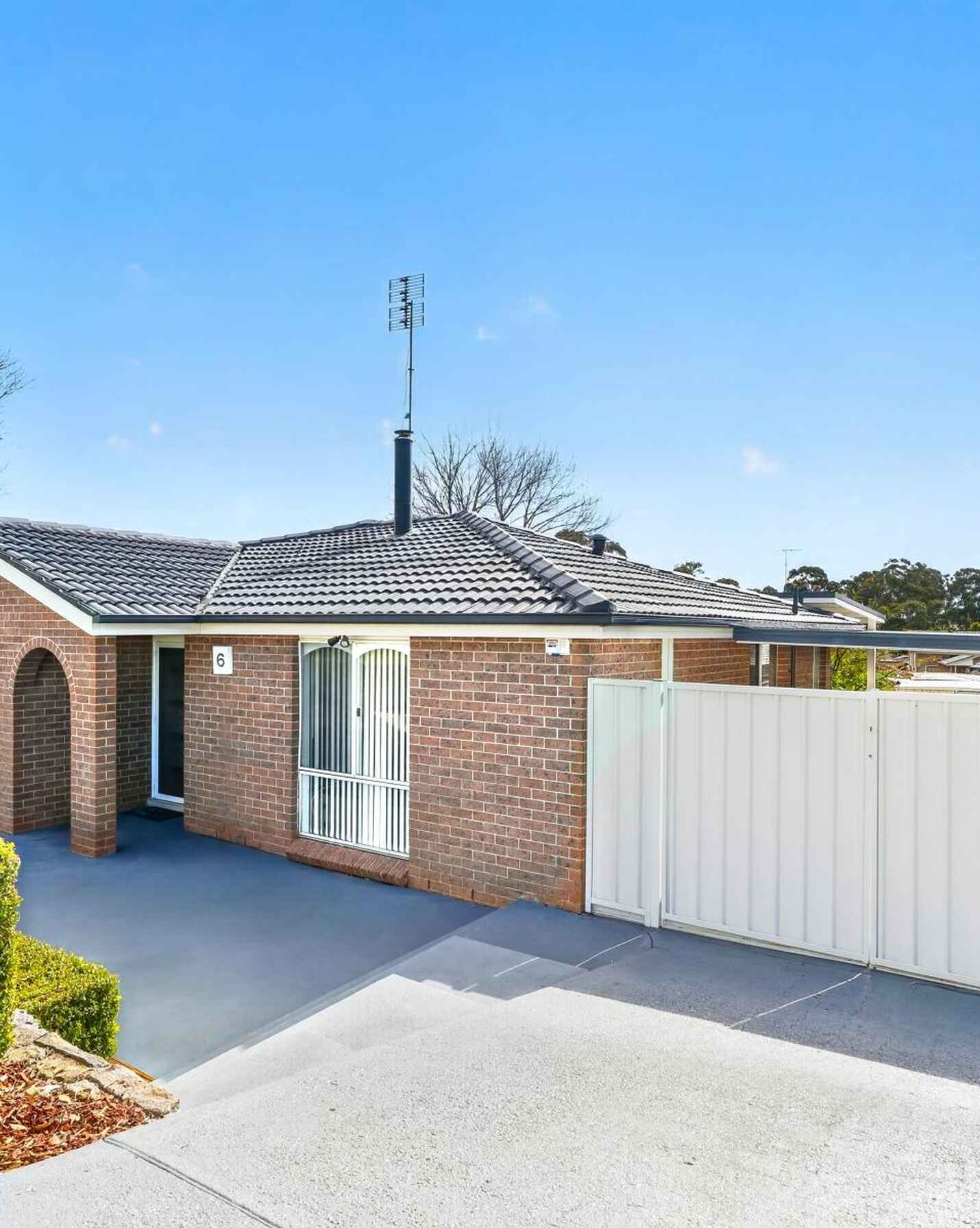 6 Cepheus Place, Erskine Park - Image 1