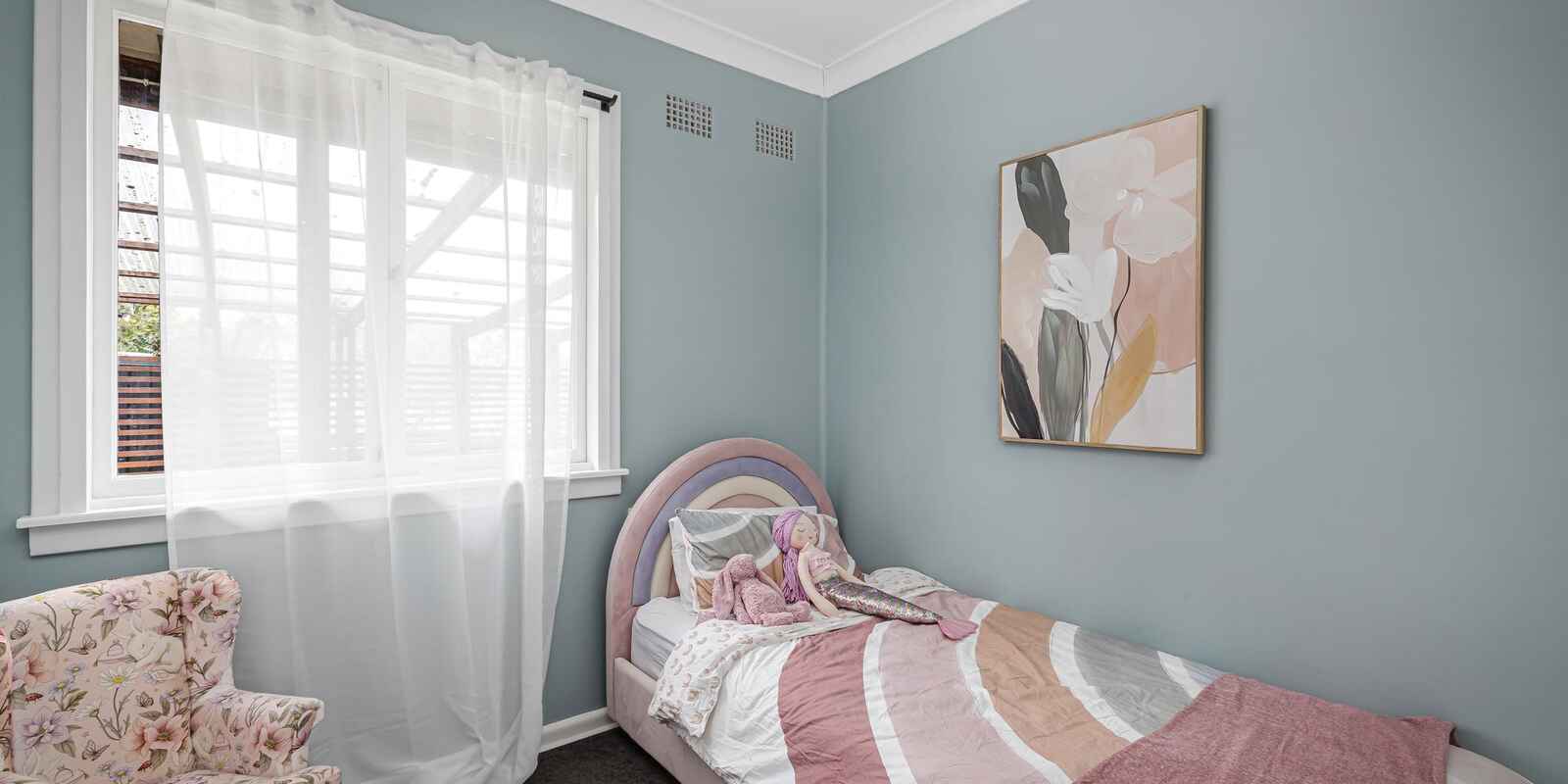 27 & 27A Ellsworth Drive Tregear 27 & 27A Ellsworth Drive Tregear