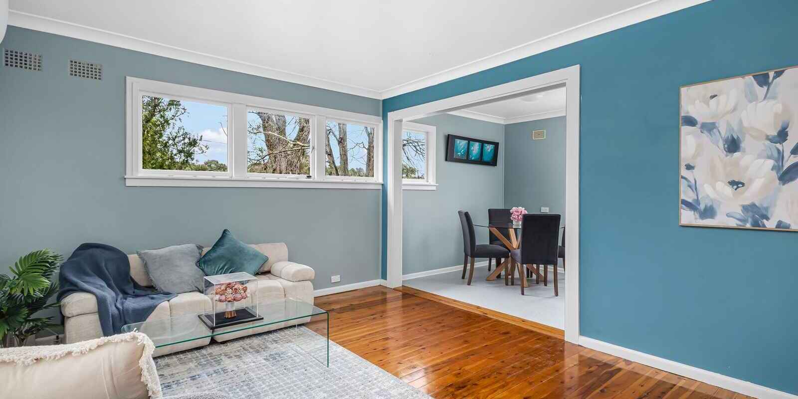 27 & 27A Ellsworth Drive Tregear 27 & 27A Ellsworth Drive Tregear
