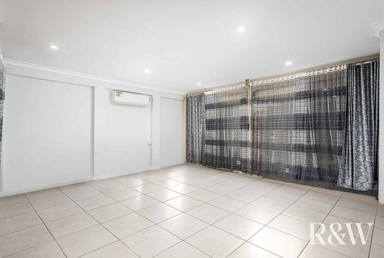17 Mabuhay Grove Mount Druitt