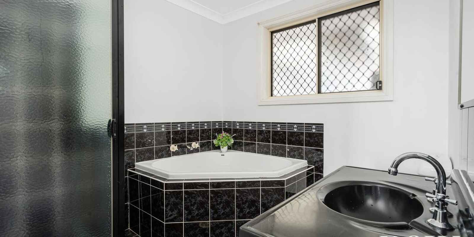 17 Mabuhay Grove Mount Druitt