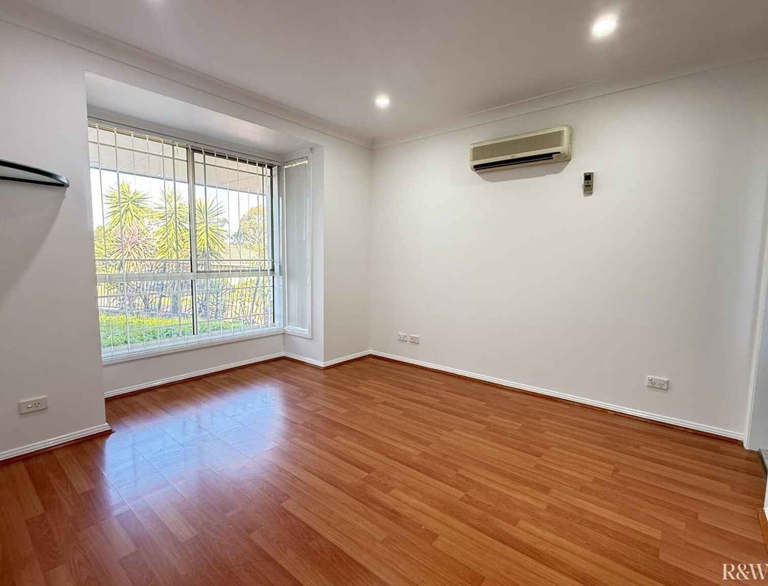 17 Mabuhay Grove Mount Druitt