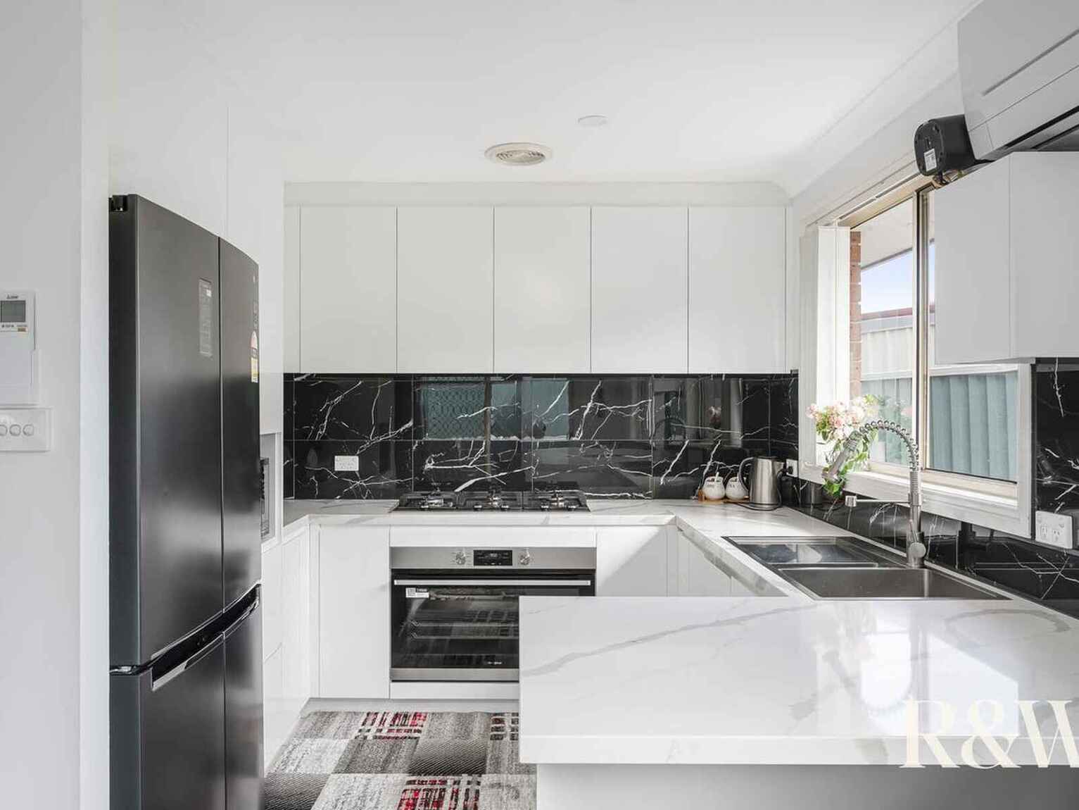 17 Mabuhay Grove Mount Druitt