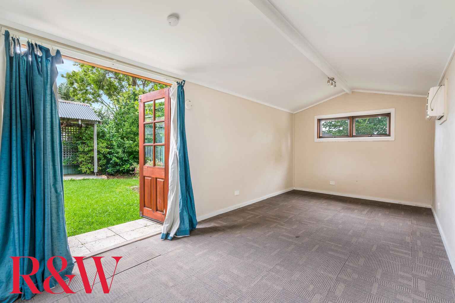 57 Waminda Avenue Campbelltown 57 Waminda Avenue Campbelltown