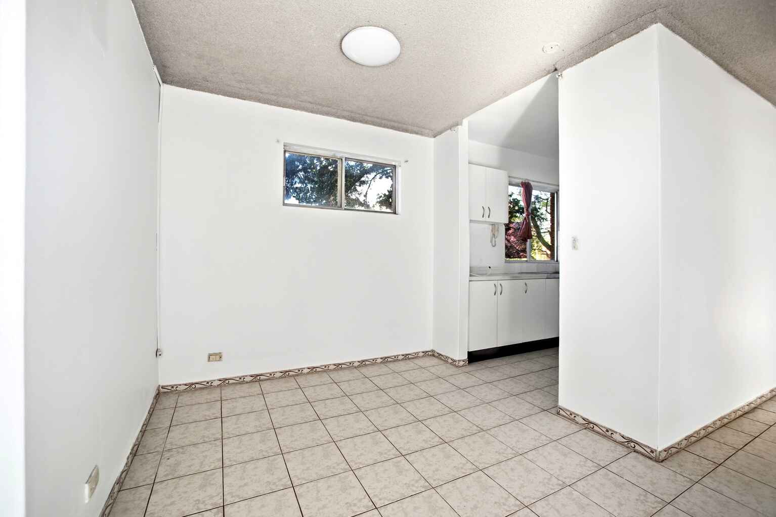 9/15 Acacia Street Cabramatta West